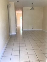 Building Photo - 1677 SE 27th Ct