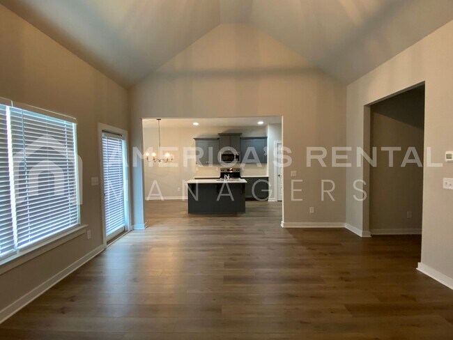 Building Photo - Home for Rent in Odenville, AL! Available to View with 48 Hours Notice!!