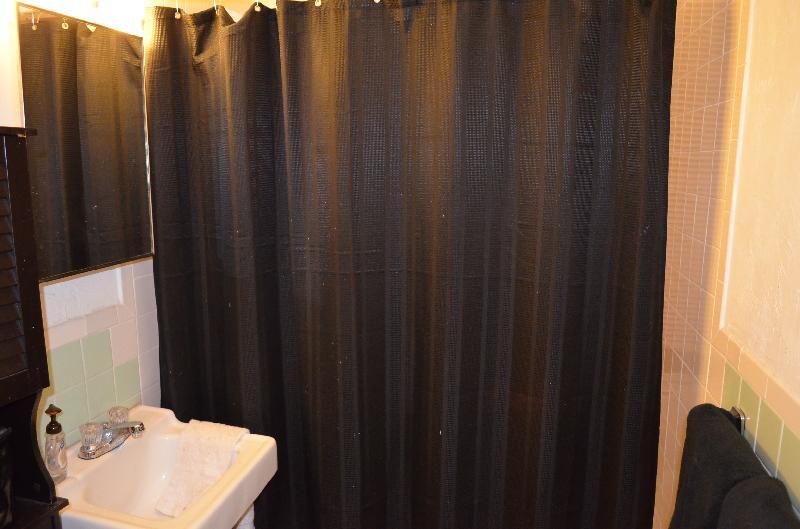 Building Photo - 28 S Huntington Ave