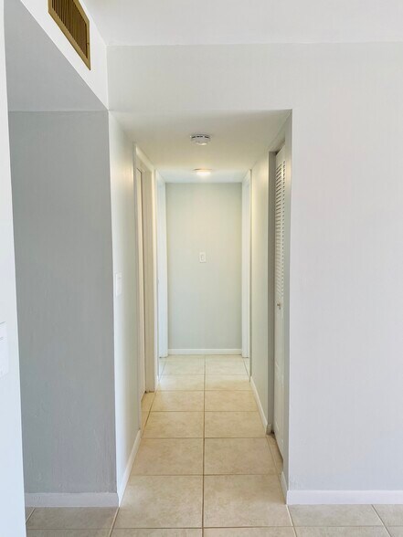 Building Photo - 9370 SW 8th St