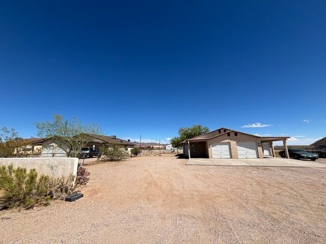 Building Photo - 2700 W Shauna Dr
