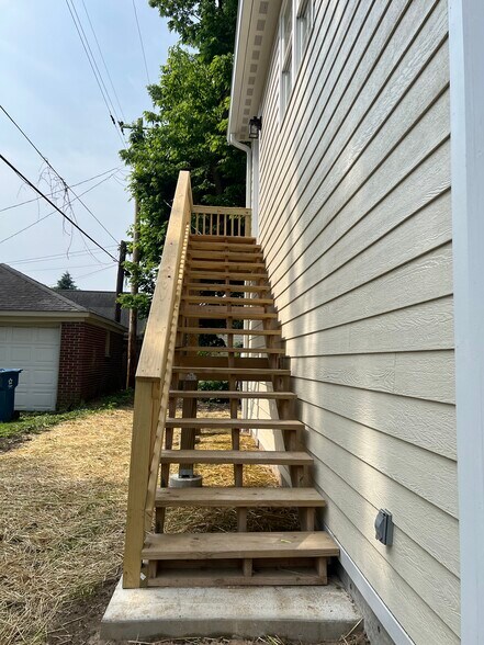 Building Photo - 4841 N Kenwood Ave