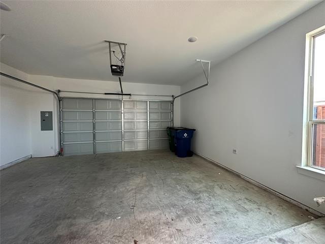 Building Photo - 358 Somerville Dr