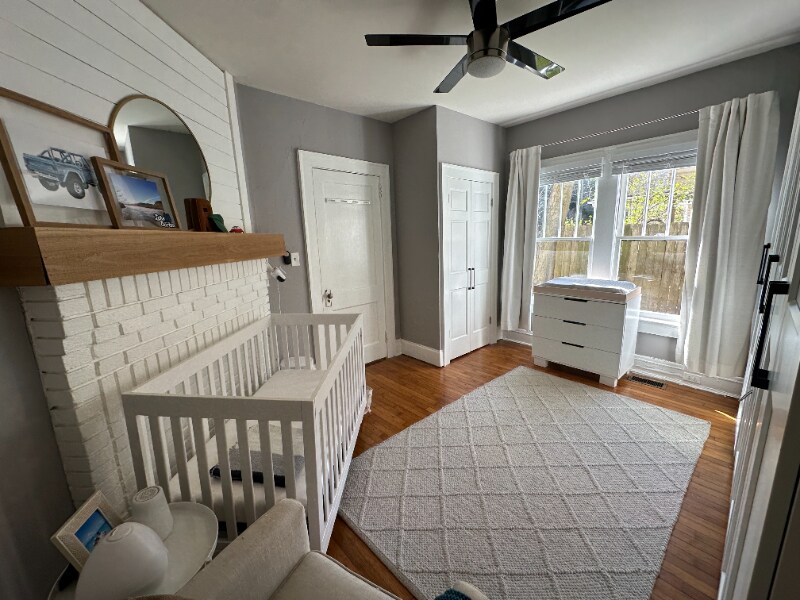 Building Photo - 1052 Rosedale Dr NE