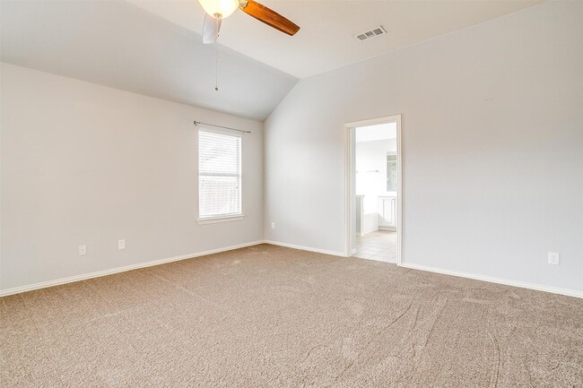 Building Photo - 1721 Castle Creek Dr