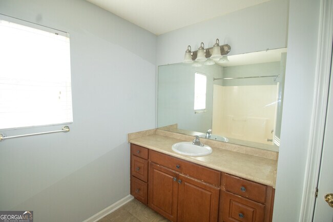 Building Photo - 8002 Ponderosa Pine Ave