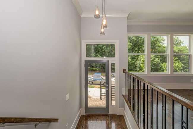 Building Photo - 3561 Blair Cir NE