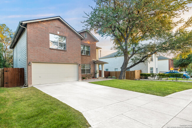 Building Photo - 10646 Manor Creek