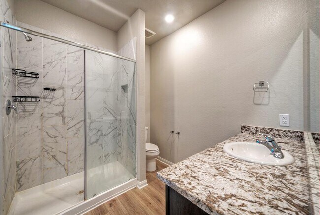 Building Photo - 249 Mount Vernon Way