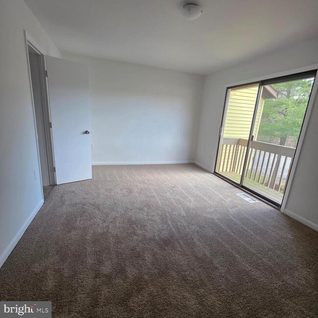 Building Photo - 11378 Laurelwalk Dr