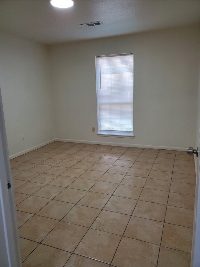 Building Photo - 10906 Nobility Dr