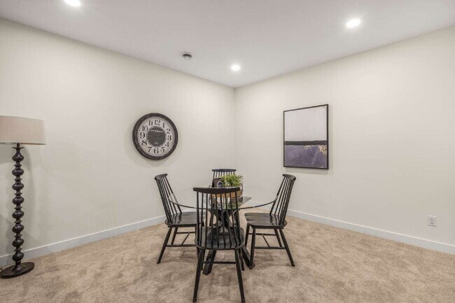 Building Photo - Stunning New Construction in the Heart of Uptown