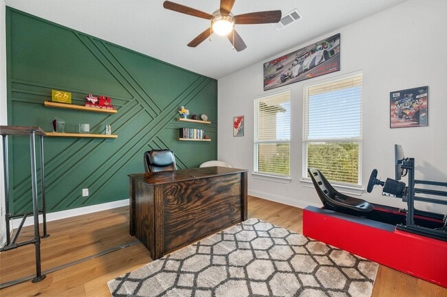 Building Photo - 104 Rolling Hills Ct