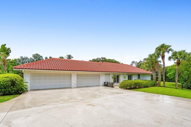 Building Photo - 12299 Channel Dr