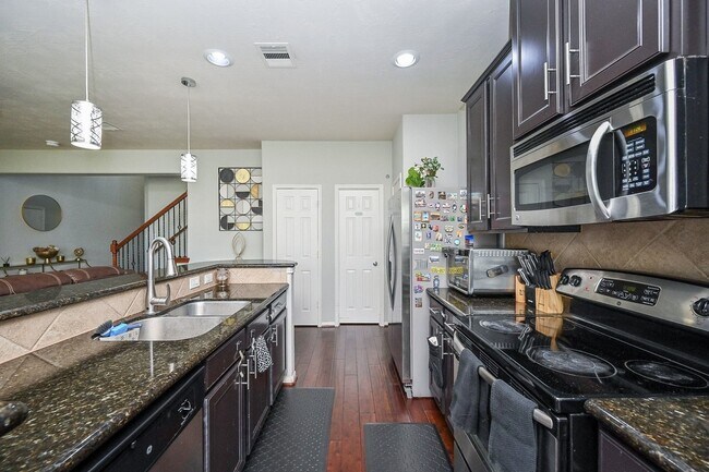 Building Photo - 14327 Mossy Gate Ln