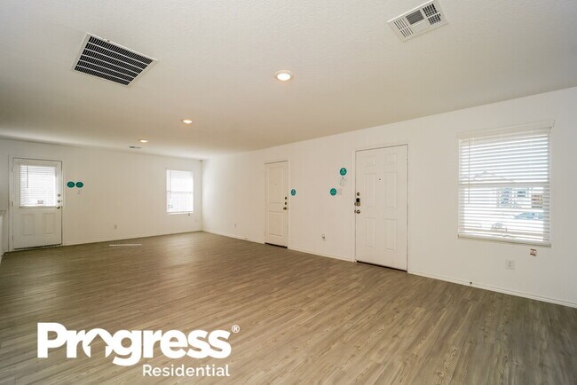 Building Photo - 5933 Antonio Pl