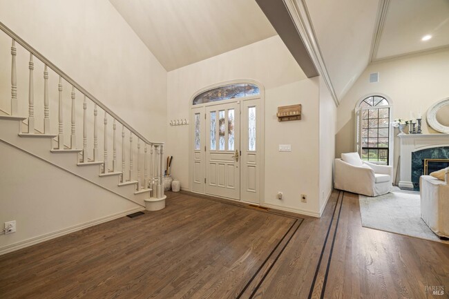 Building Photo - 470 Eastin Dr