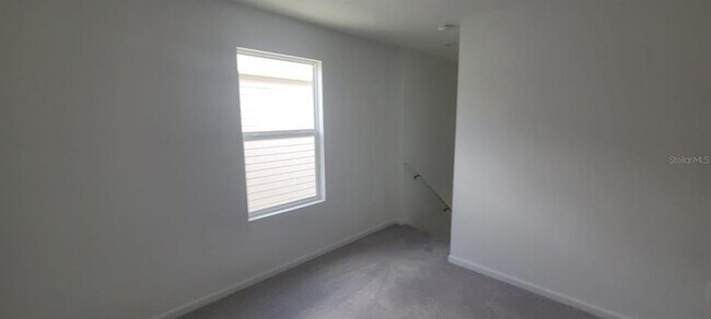 Building Photo - 3359 Alexander Dr