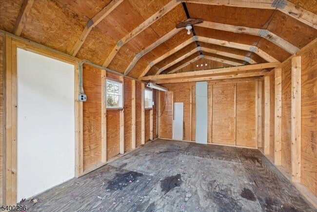 Building Photo - 272 Mt Kemble Ave