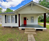 Building Photo - 610 N 5th St