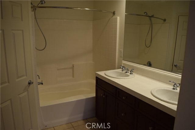 Building Photo - 303 Silk Tree