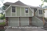 Building Photo - 14121 S Cottonwood Dr