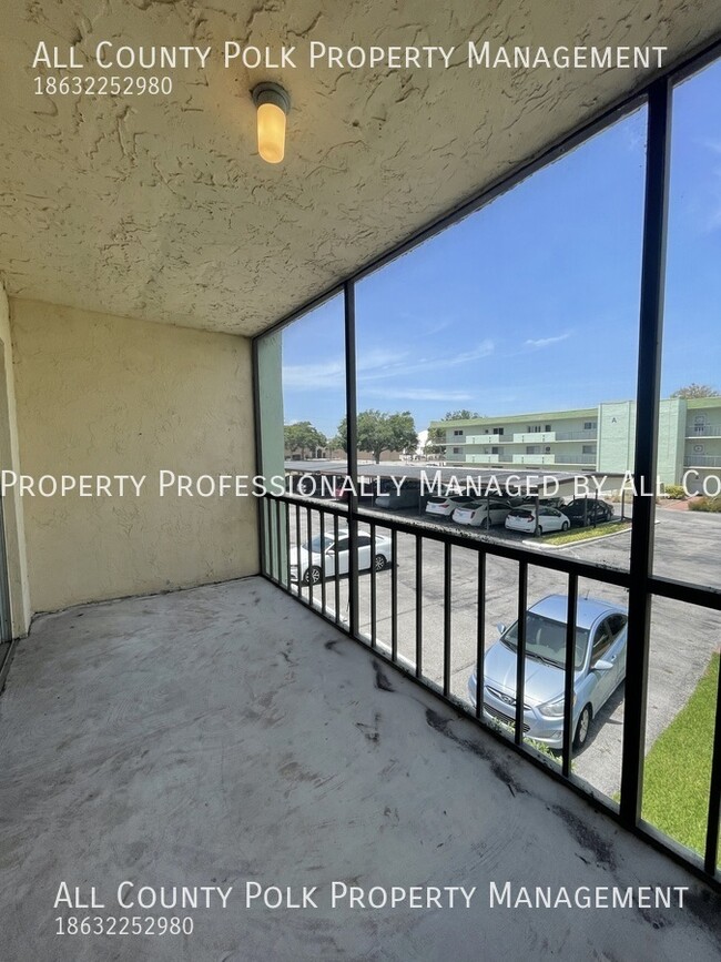 Building Photo - Wonderful 2 Bedroom, 2 Bath Condo in 55+ A...