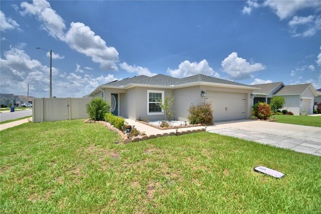 Building Photo - 605 Vittorio Dr