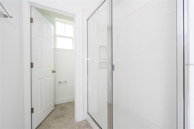 Building Photo - 12049 Bracco St