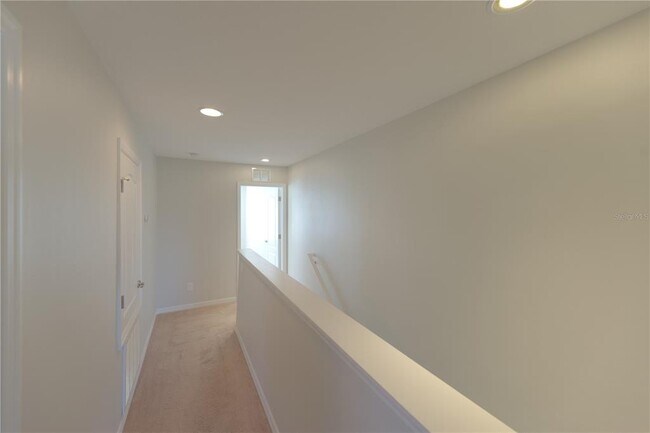 Building Photo - 600 Northern Way