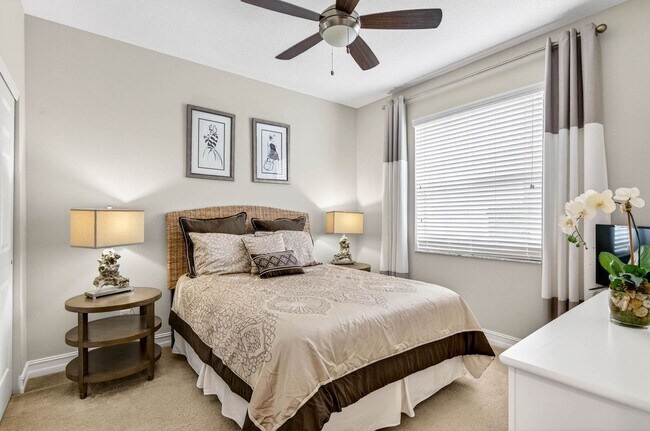 Building Photo - Furnished Rental