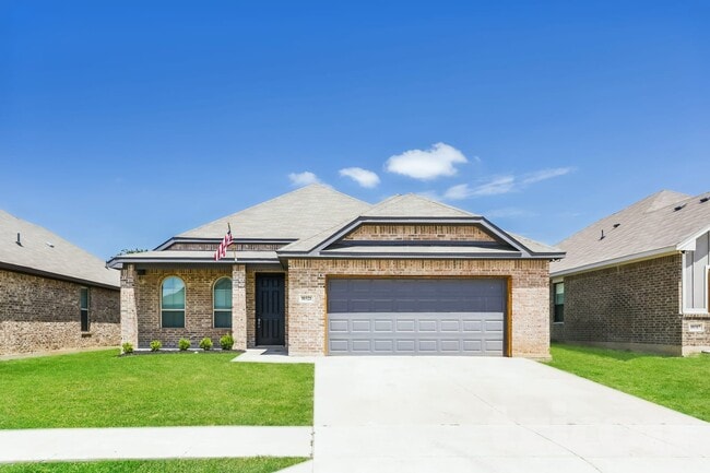 Building Photo - 10321 Ft Ewell Trl