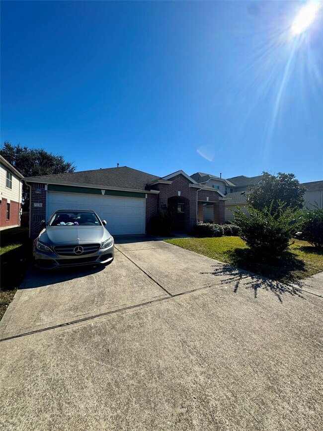 Building Photo - 7130 Liberty Creek Tr