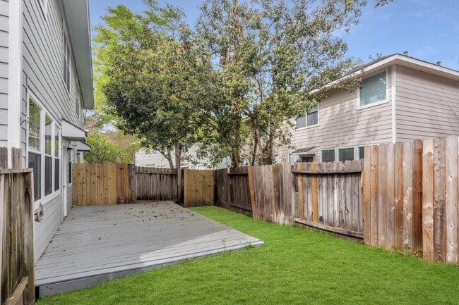 Building Photo - 39 S Camellia Grove Cir