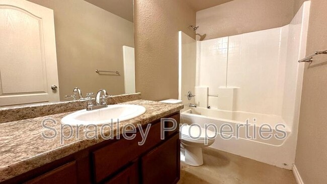 Building Photo - 4841 B Deep Drive