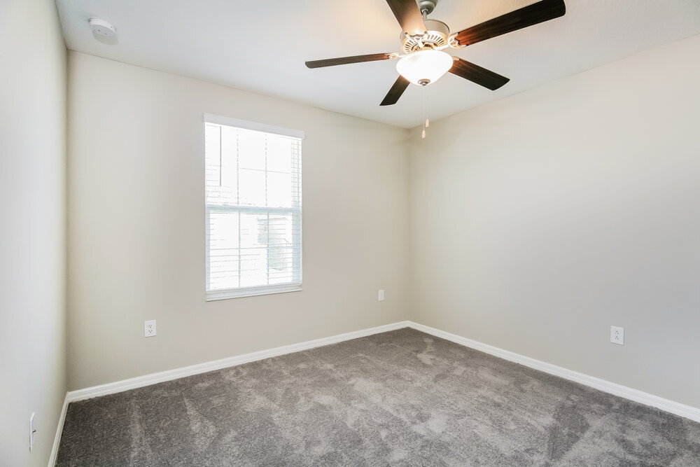 Building Photo - 7305 Spring Snowflake Ave