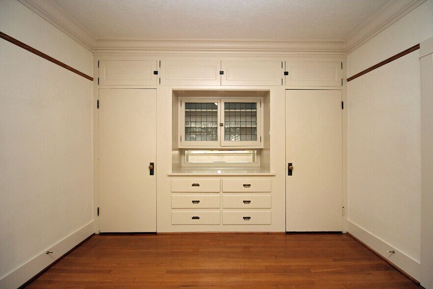 Building Photo - 1624 NE Tillamook St