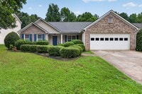 Building Photo - 390 Silverthorn Dr