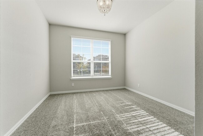 Building Photo - 1804 Star Fleet Dr