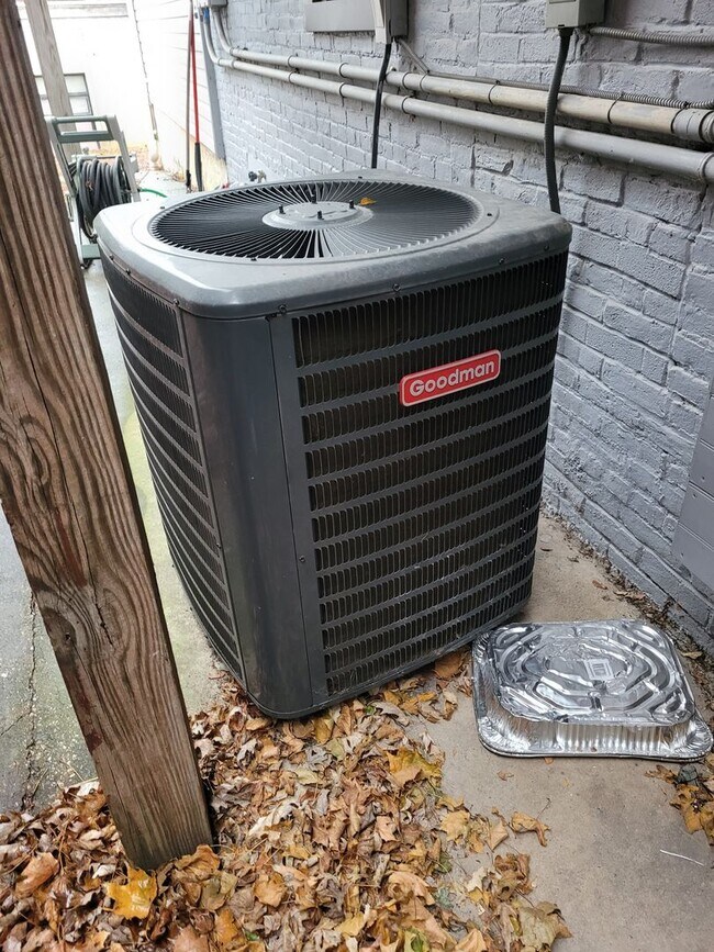 Building Photo - 339 W Philadelphia St