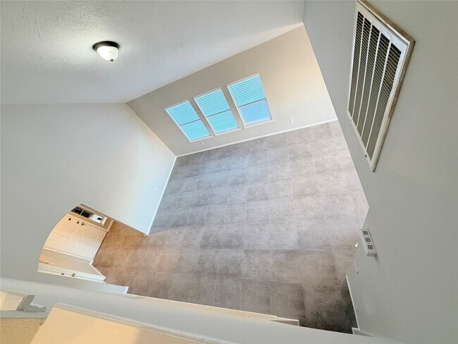 Building Photo - 5730 Landon Creek Ln