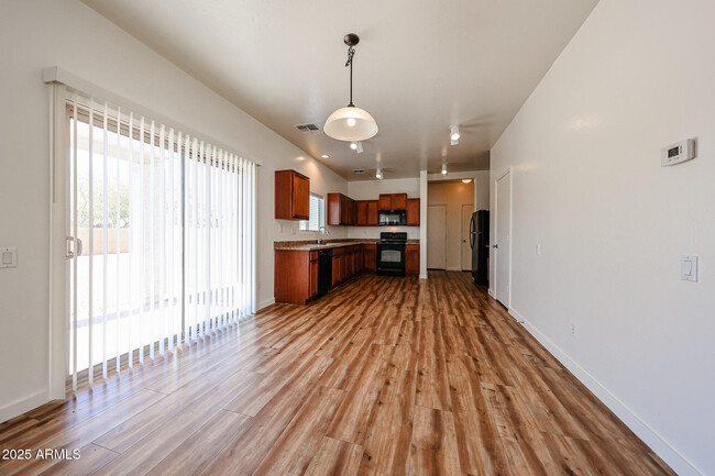 Building Photo - 5205 W St Kateri Dr