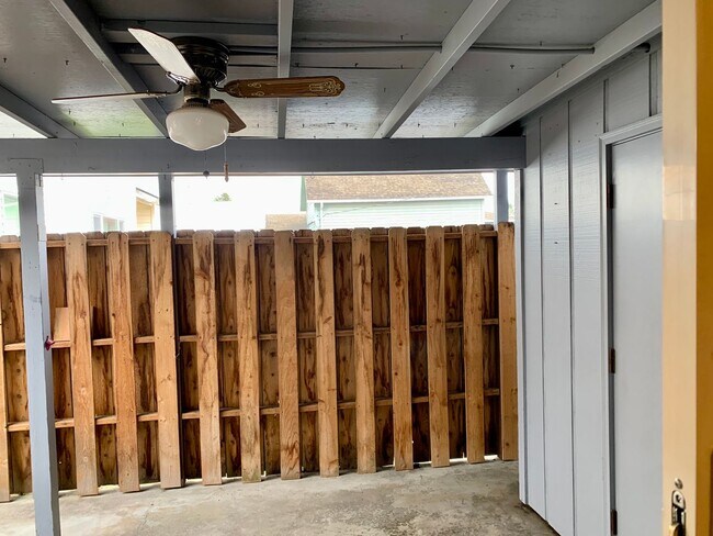 Building Photo - 310/312-Duplex