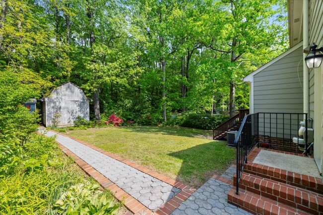 Building Photo - Beautiful 3 Bedroom Home in North Chesterf...