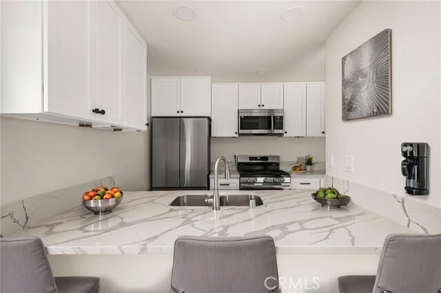 Building Photo - 780 N Shattuck Pl