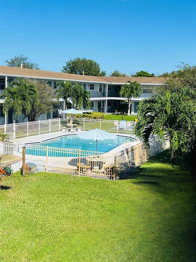 Building Photo - 7401 Pines Blvd