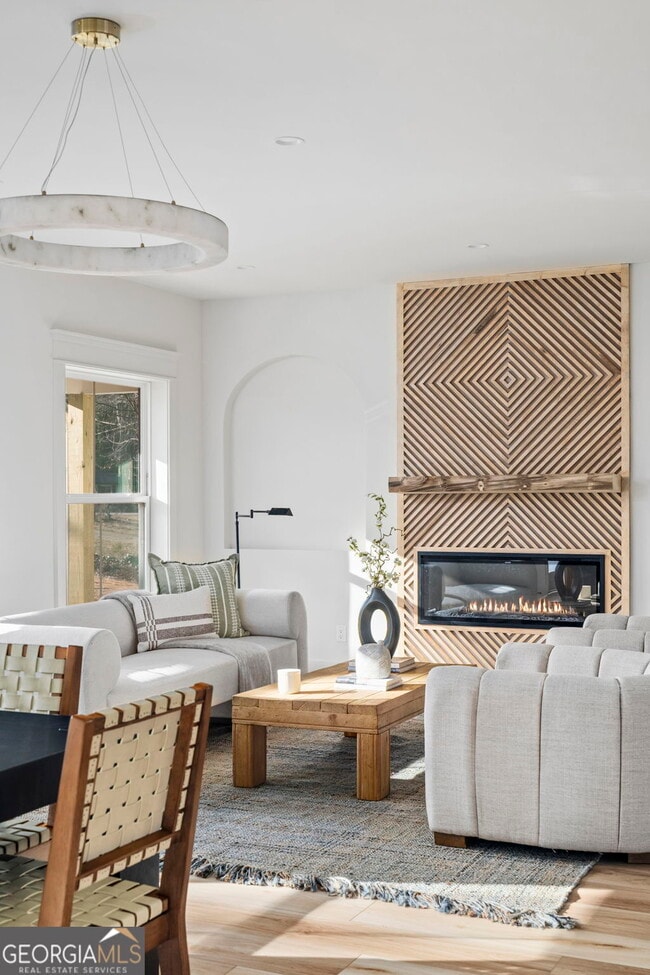 Building Photo - 3784 Pine Needle Dr NW