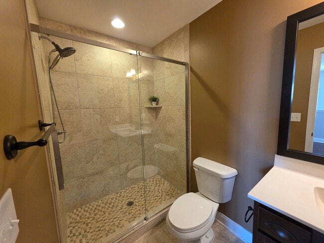 Building Photo - For Lease  End-Unit 3-Bedroom Townhome wit...