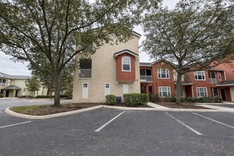 Building Photo - 2/2 Mirabella- Gate Pkwy Condo with Private Ground-Floor Entry & Balcony! MOVE IN SPECIAL!