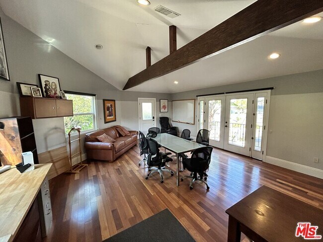 Building Photo - 8302 S Sepulveda Blvd